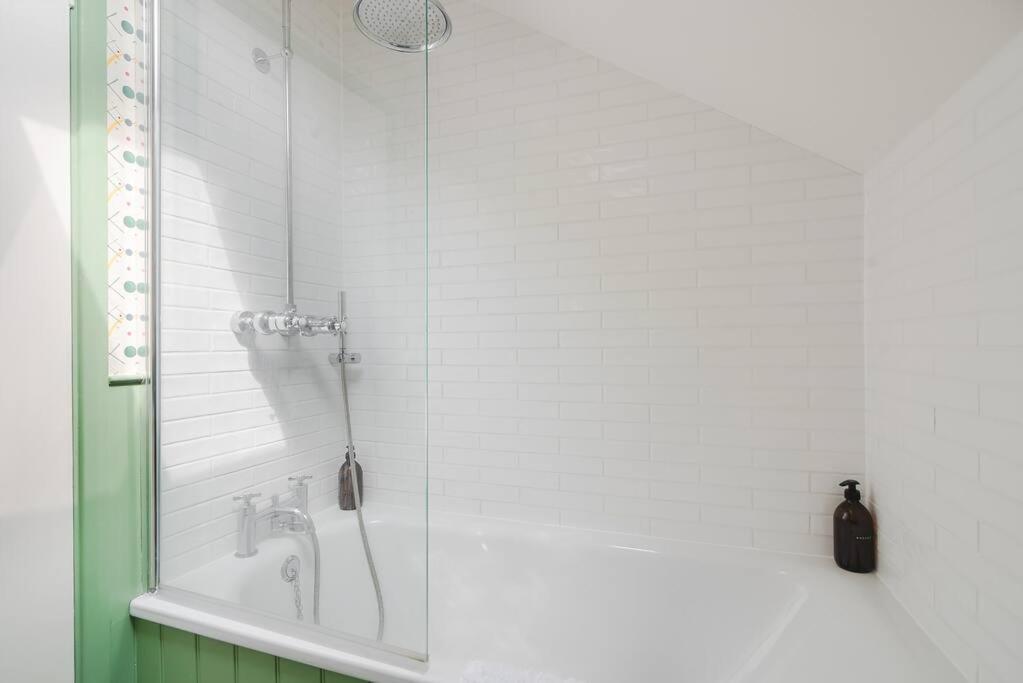 Adorable 2 Bedroom Guest House Hawkhurst Dış mekan fotoğraf